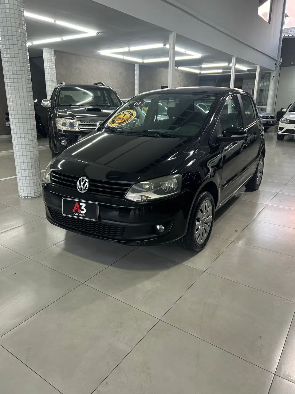Volkswagen Fox 1.6 MI Total Flex 8V 5P 2014 - Foto 3