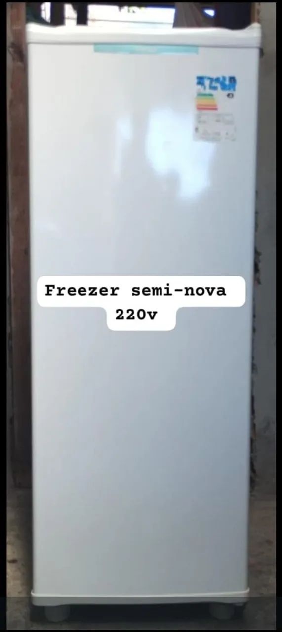 Freezer Consul vertical 220v