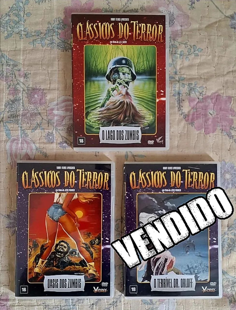 DVD Clássicos do Terror - Oasis dos Zumbis, O Lago dos Zumbis e O