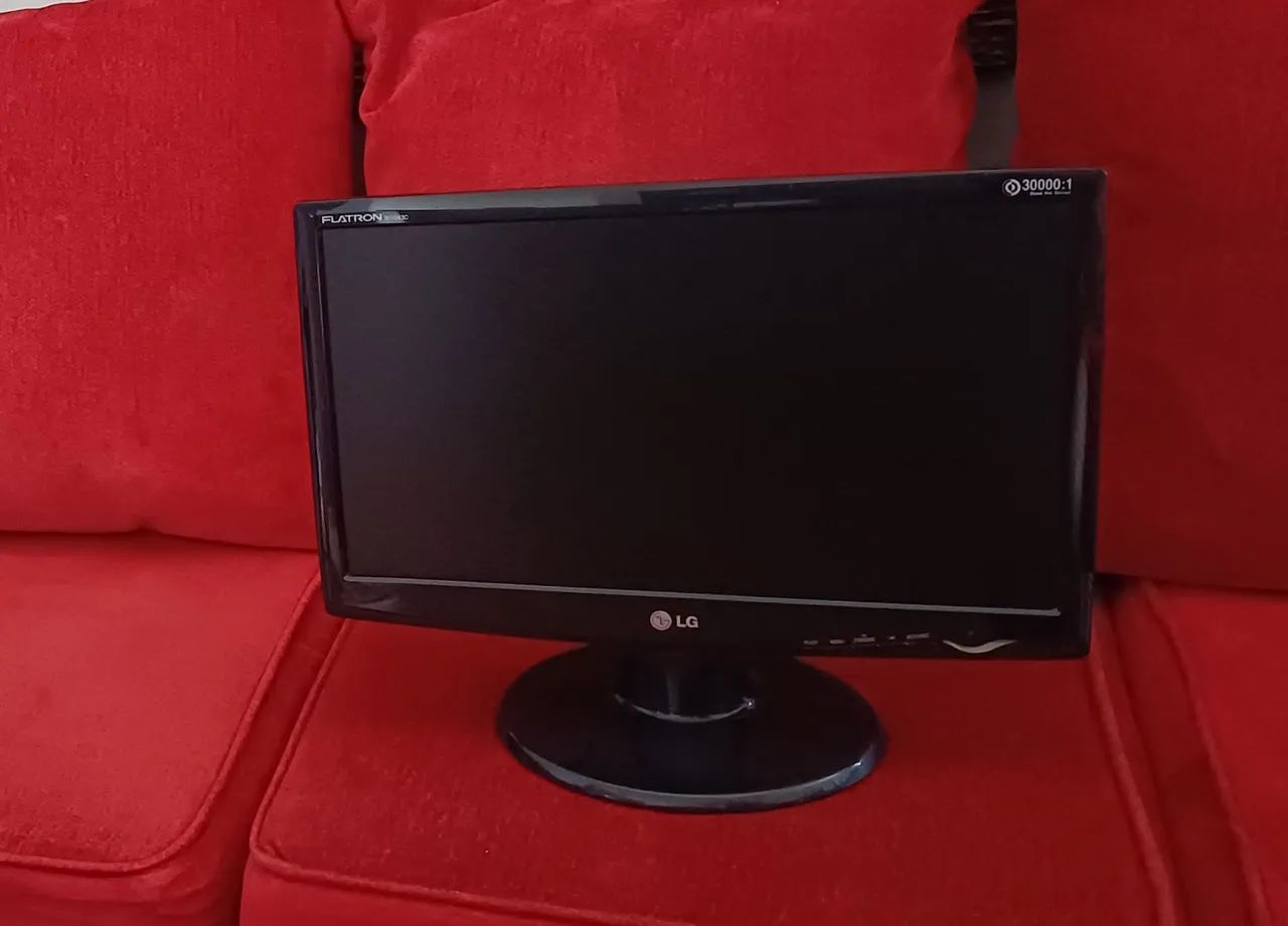 Monitor 19 polegadas LG entrada VGA