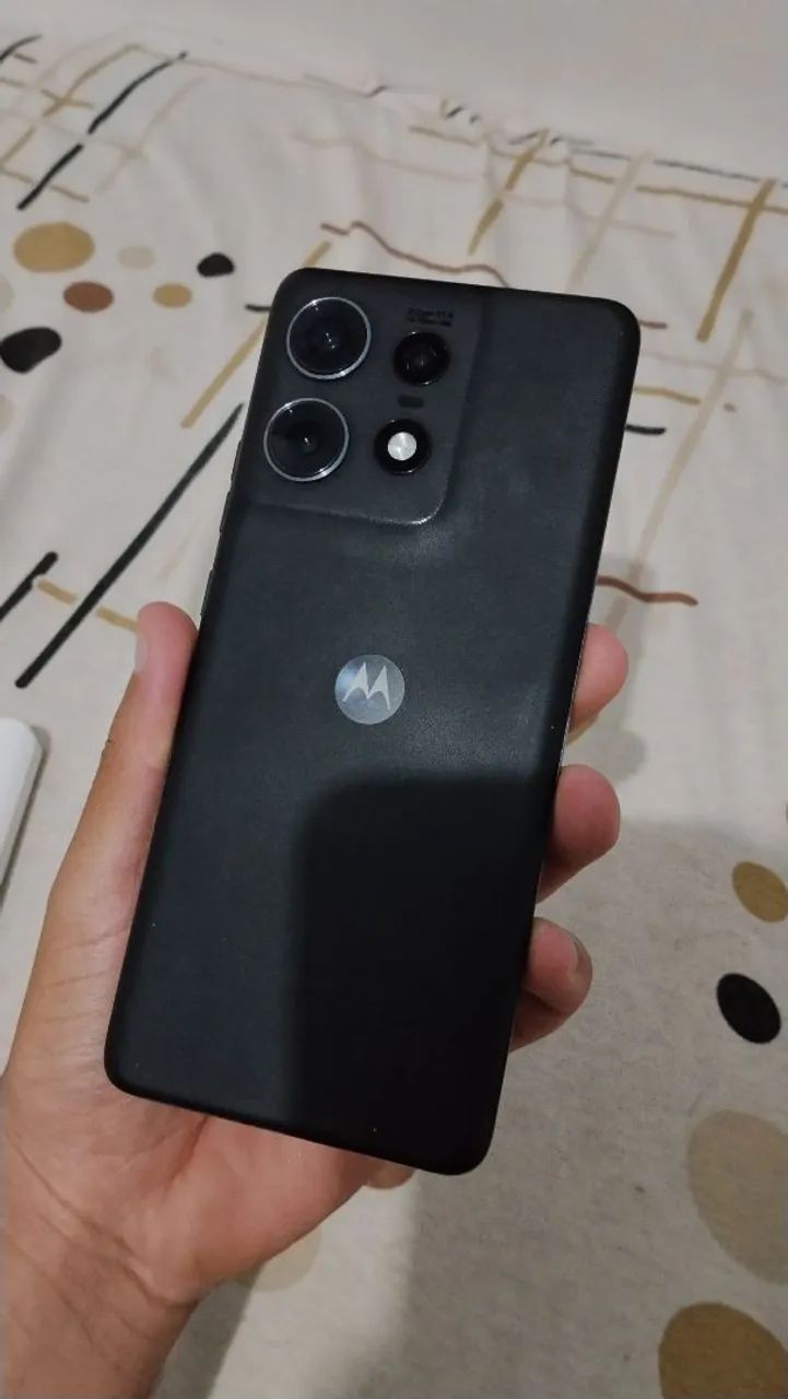Motorola Edge 50 pro - Foto 3