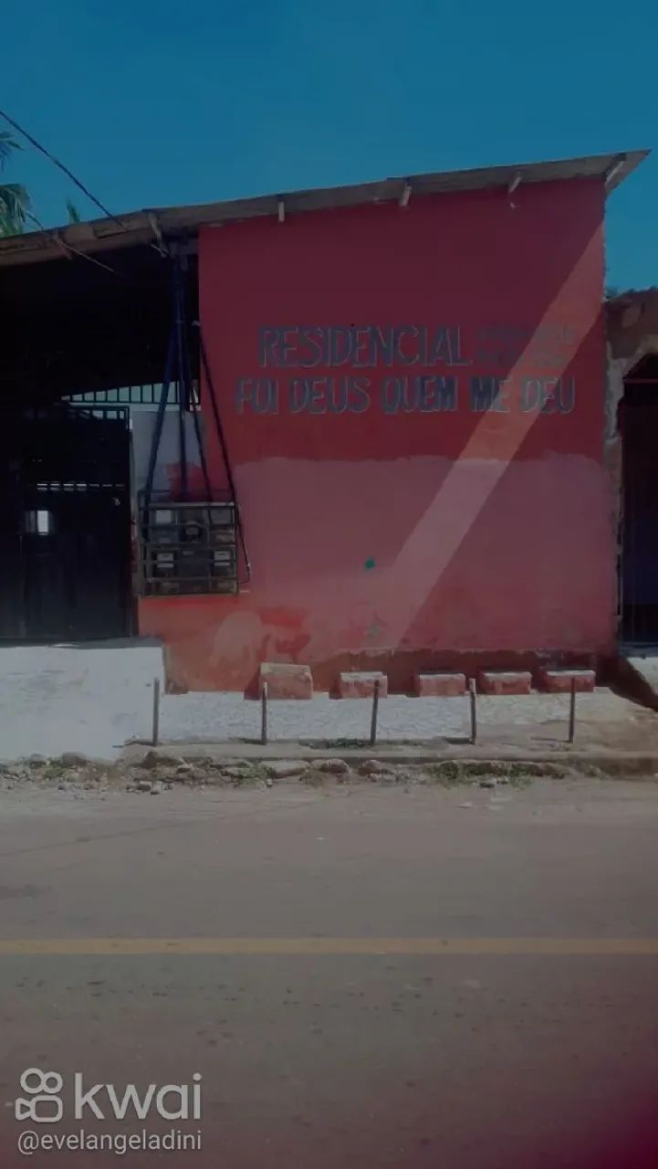 Aluga-se dois apartamentos 