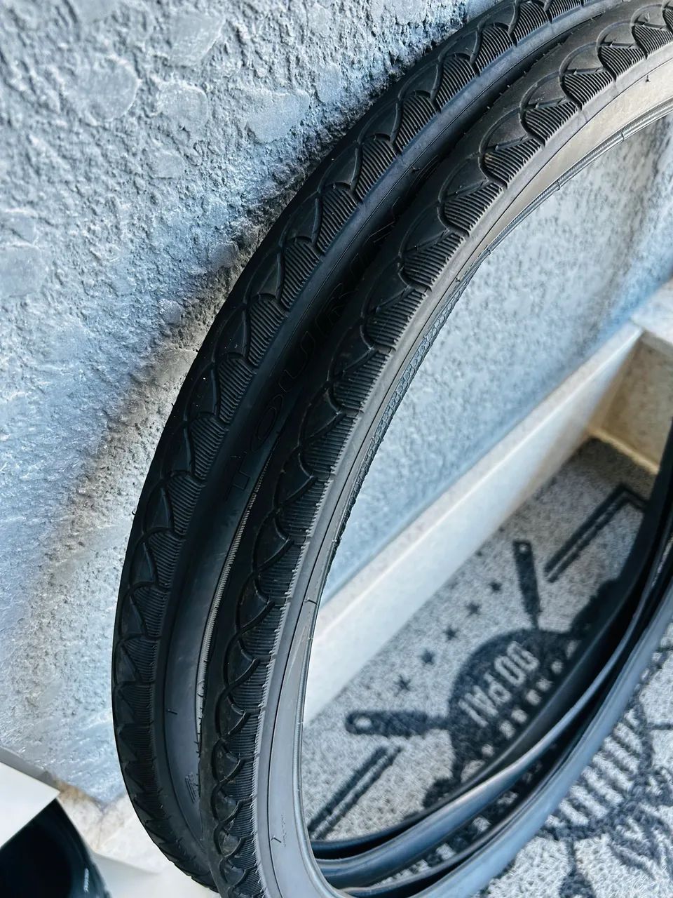 Par pneu Pirelli Touring 700x45C