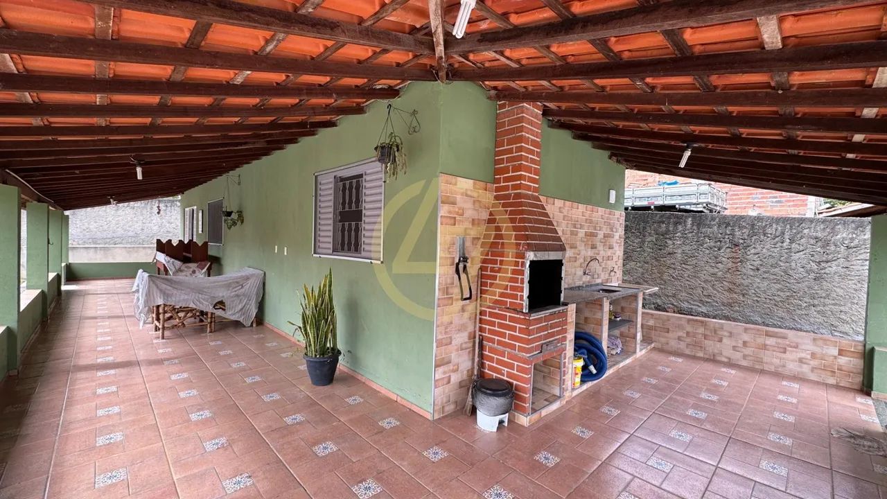 Casa em Cercadinho - Alambari