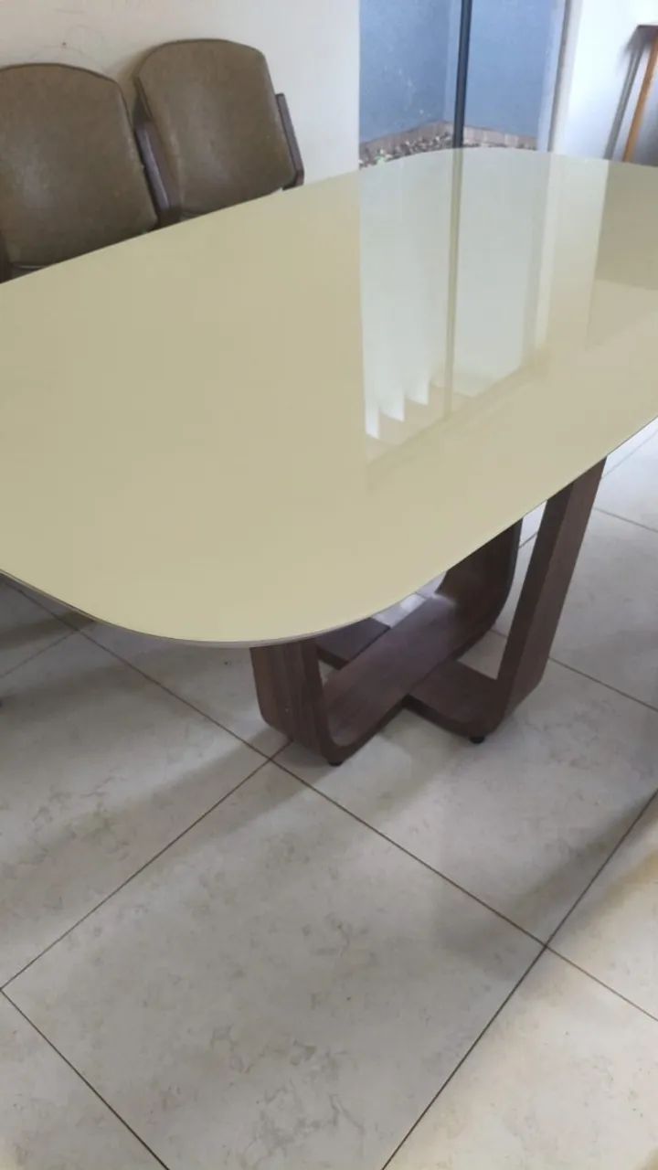 Mesa com 6 cadeiras - Foto 2