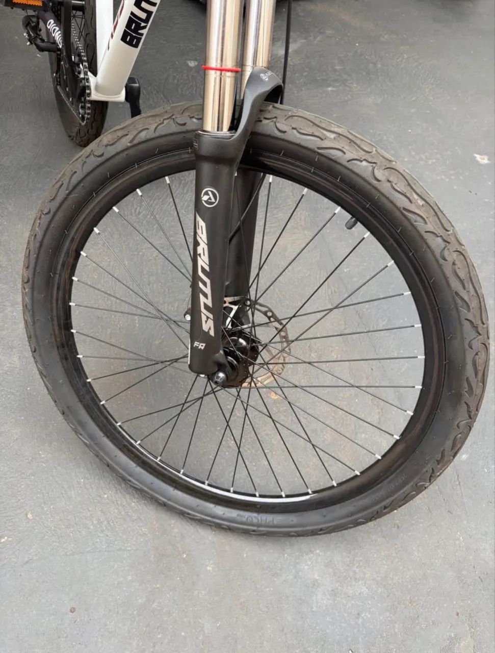 Bicicleta Absolut Brutus - Foto 4