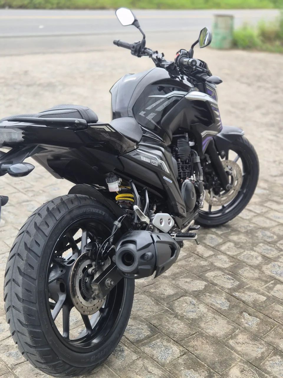 Fz25 pantera negra  - Foto 3