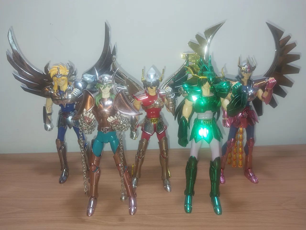 Cloth Myth 5 bronzes