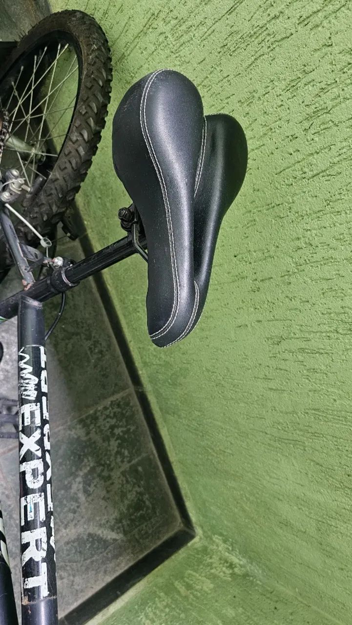 Bicicleta Caloi aro 20 preta  - Foto 4