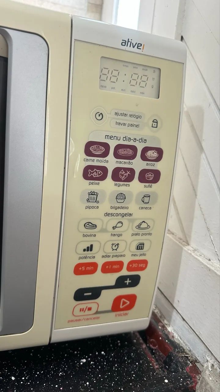 Microondas Brastemp 30L - Foto 4