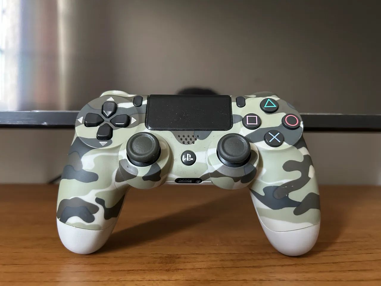 PS4 + 2 controles  - Foto 4