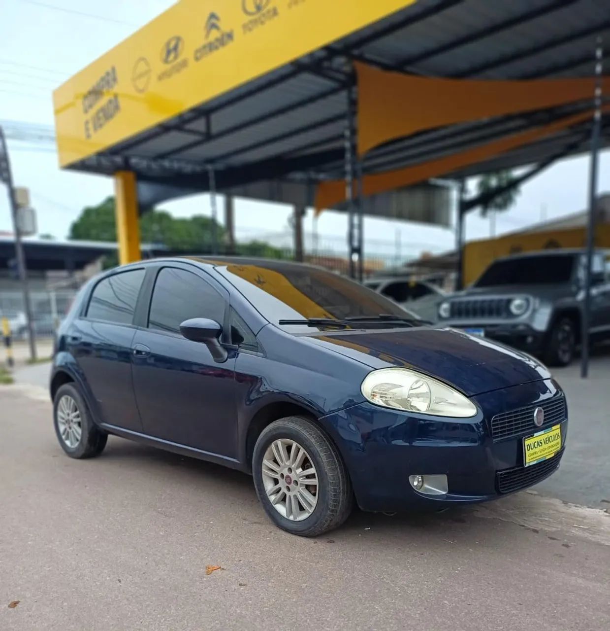 Fiat Punto Attractive 1.4 Fire Flex 8V 5P 2011 - Foto 5