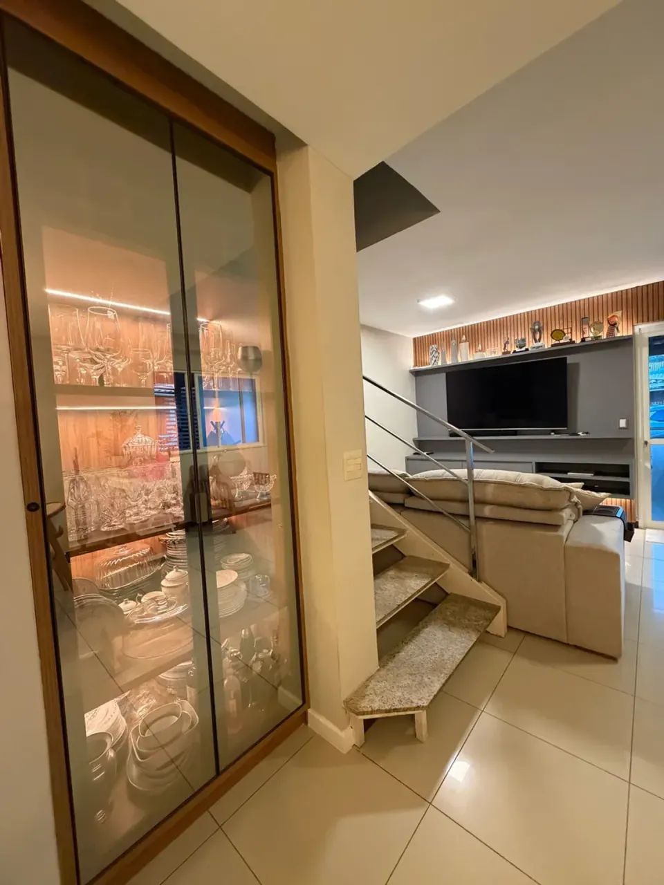 Casa totalmente mobiliada e reformada no Condomínio Vog Ville  Lauro de Freitas