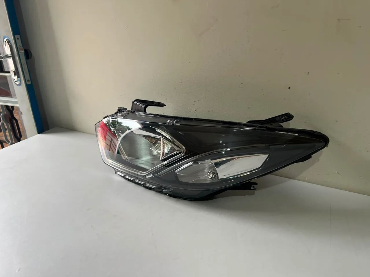 Farol esquerdo Onix / Prisma com led 2016/2017/2018/2019/2020 - Foto 3