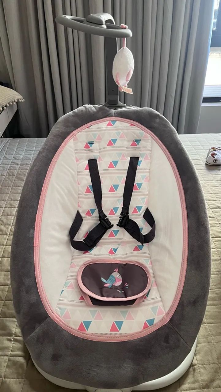 Cadeira de bebê para descanso e balanço 
