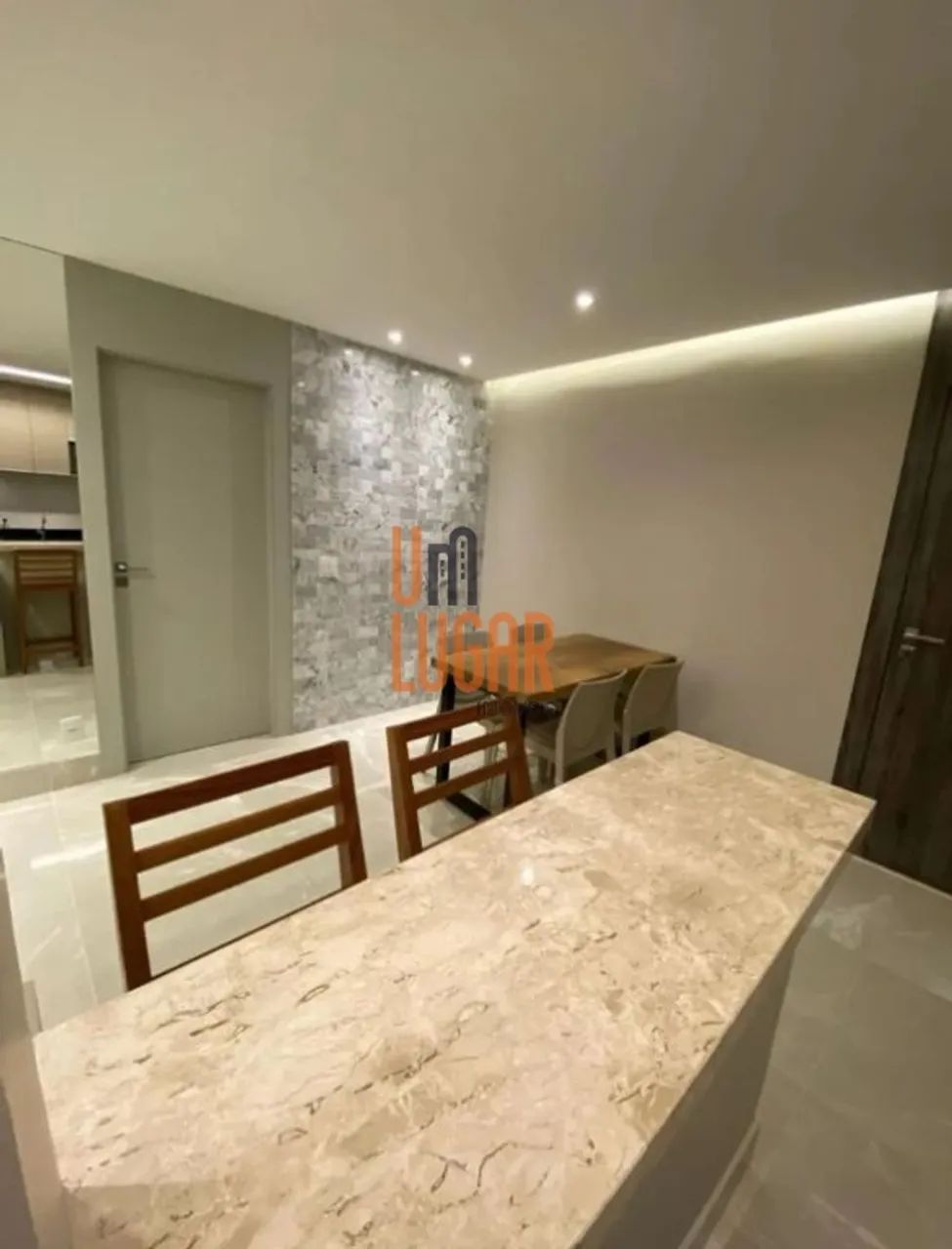 Um Lugar Imóveis aluga apartamento mobiliado com 1 quarto sendo 1 suíte no Edifício Mandar - Foto 5