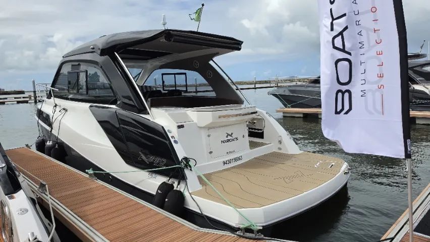 LANCHA NX 350 - Embarcação Ano 2025  + Toldo Stobag Elétrico - Foto 2
