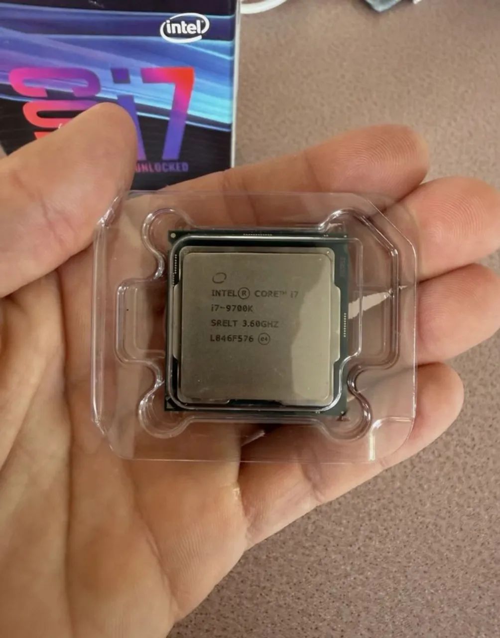Intel Core i7 9700K até 4.9 GHz 12mb cache / na caixa  - Foto 2