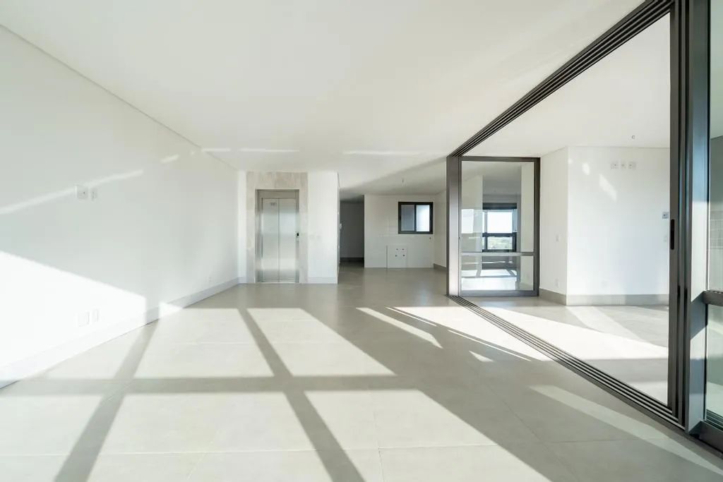 Apartamento à venda em Maringá, Zona 08, com 3 suítes, com 211 m², Edifício Landscape - Foto 4