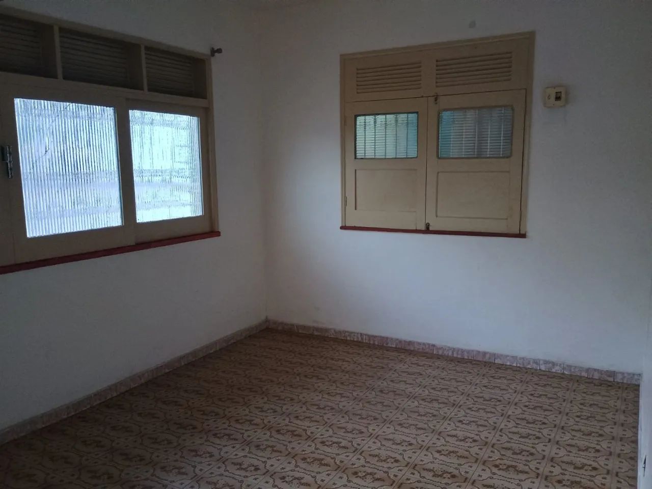 Sobrado bem localizado  - Foto 4