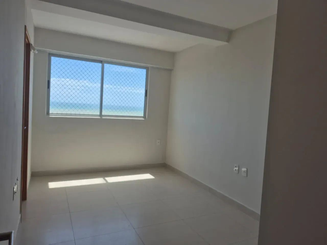 Alto padrão,com três suítes - Foto 5