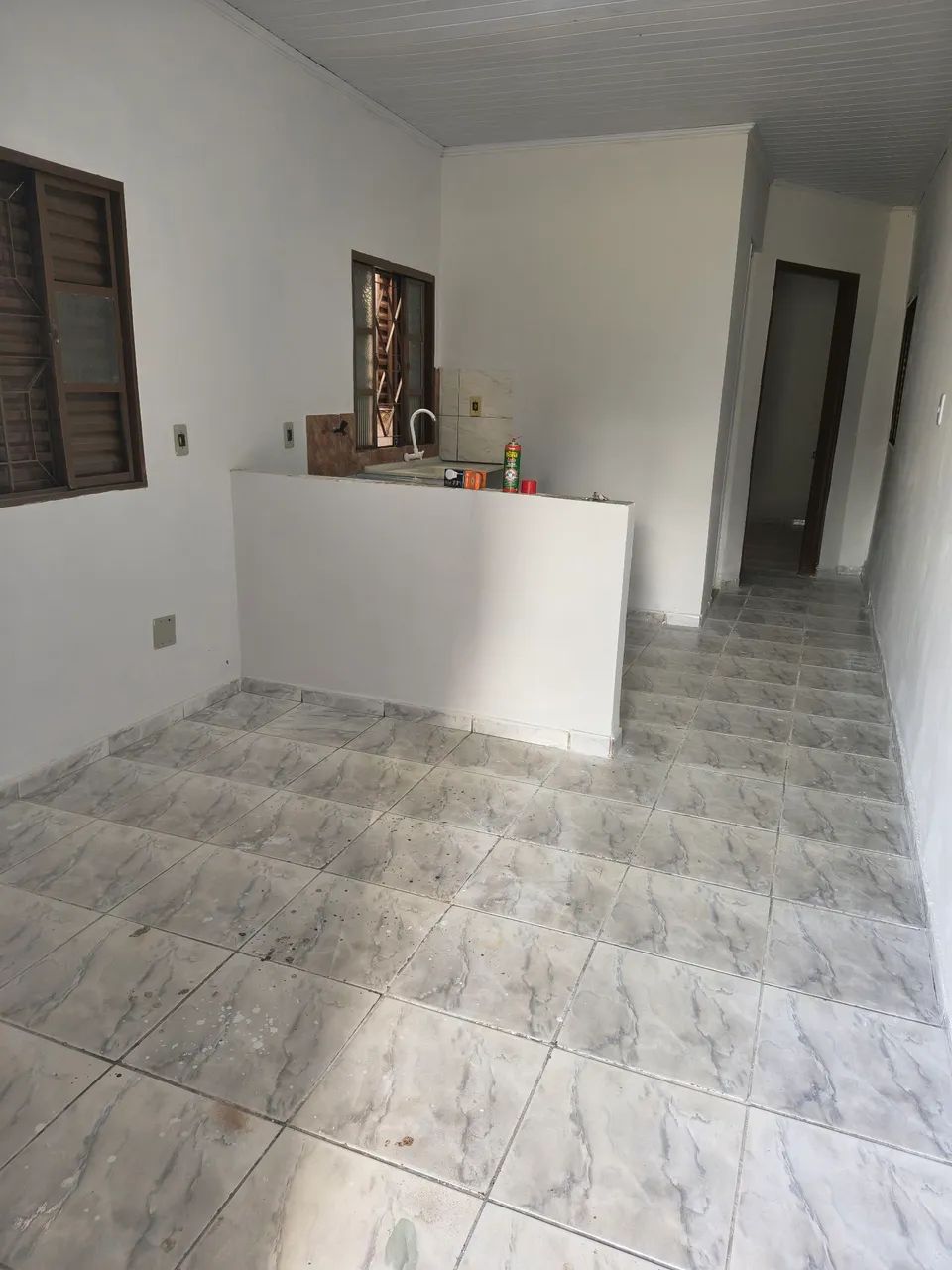 Kitnet/Quarto no setor central do Gama