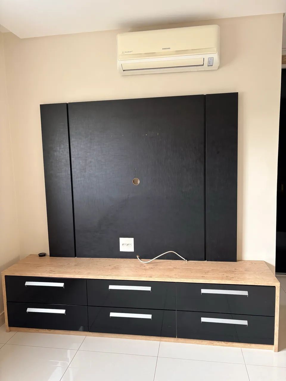 painel e rack de tv 