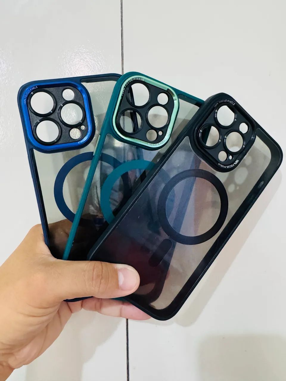 6 capas para 15 pro Max por 1