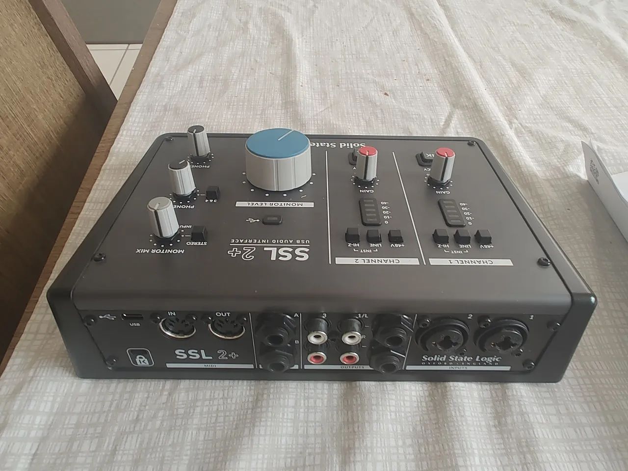 Interface de Áudio SSL2+ 2IN/4-OUT - USB - Foto 4