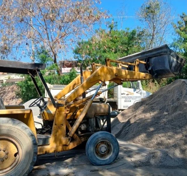 Retoescavadeira  - Foto 3