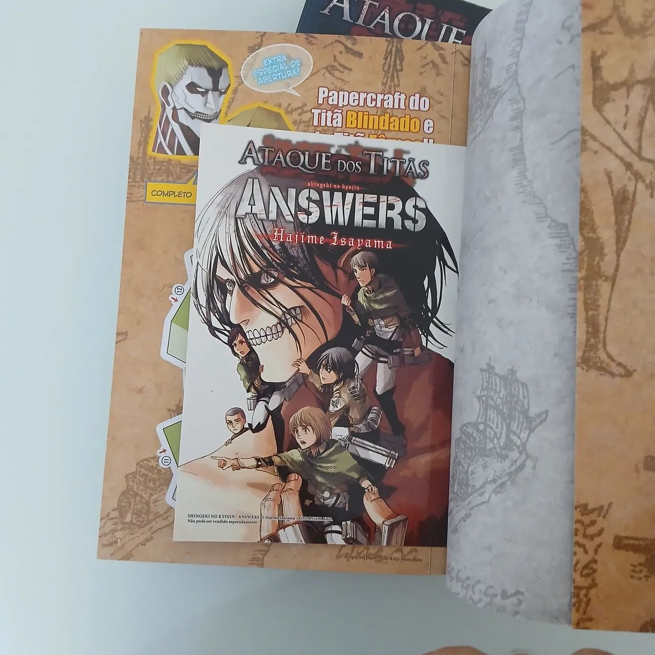 Attack on titan/Ataque dos Titãs 1, 2 e Answers  - Foto 3