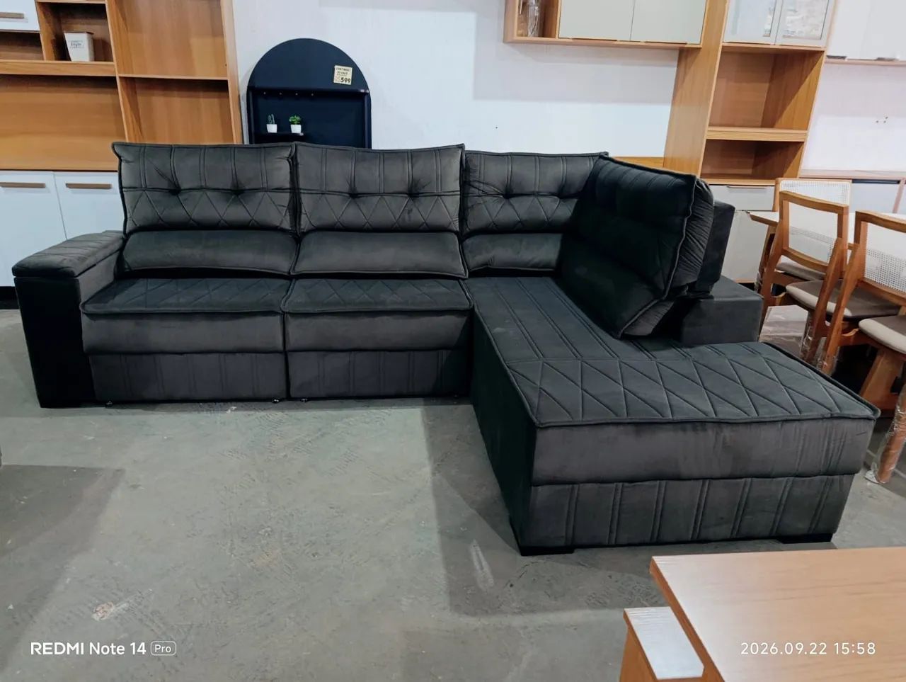 Sofá direito da fábrica vários modelos e tamanhos entrega sofás. - Foto 2