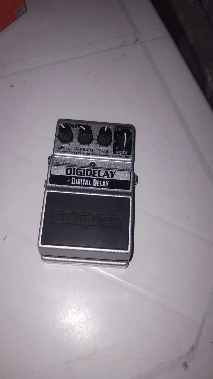 Pedal de delay digitech muito conservado 