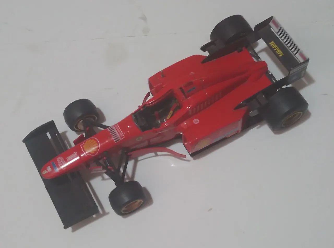 Ferrari F1 maisto 1996 - Foto 2