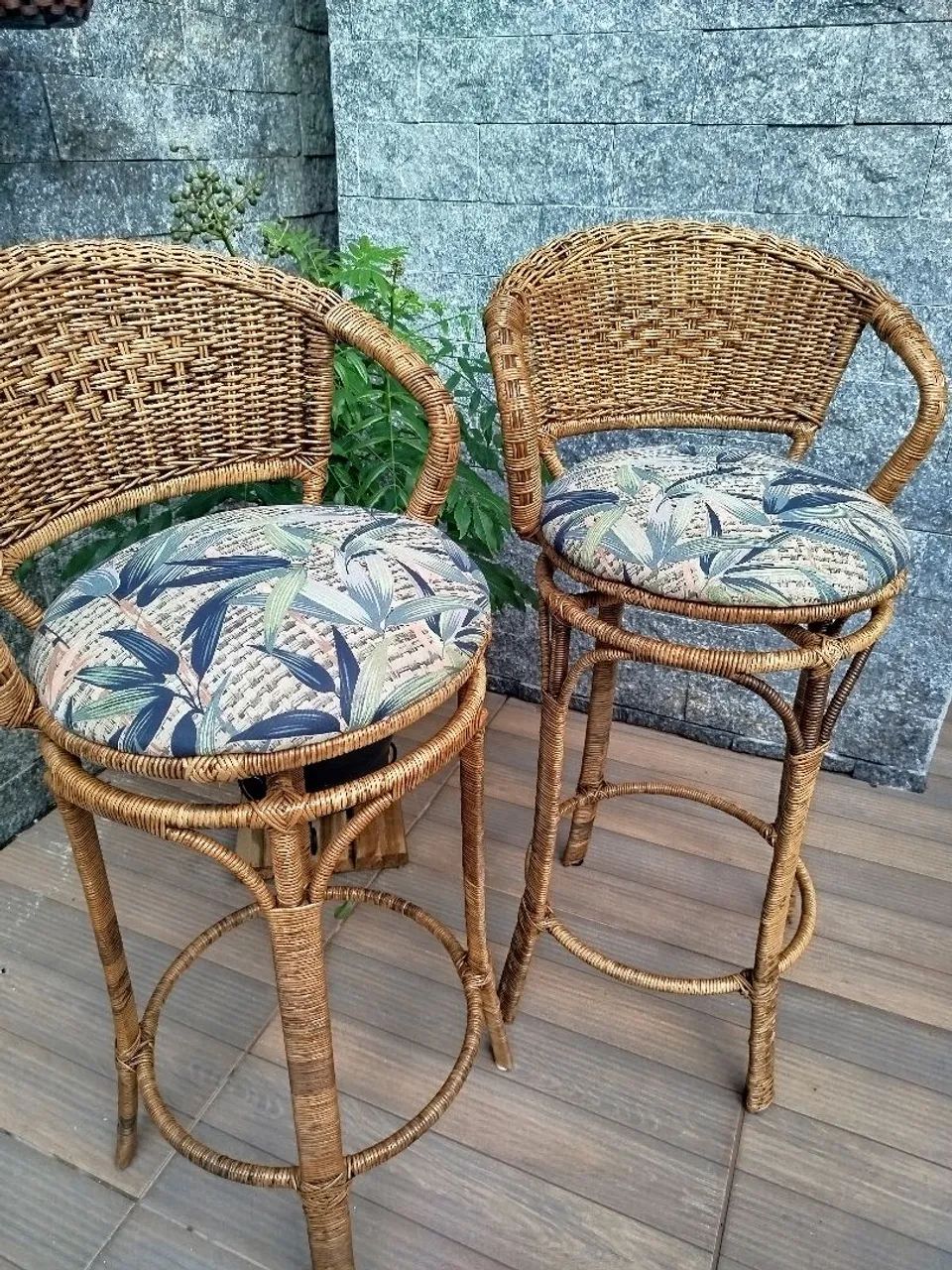Par de banquetas com assento giratório  - Foto 4