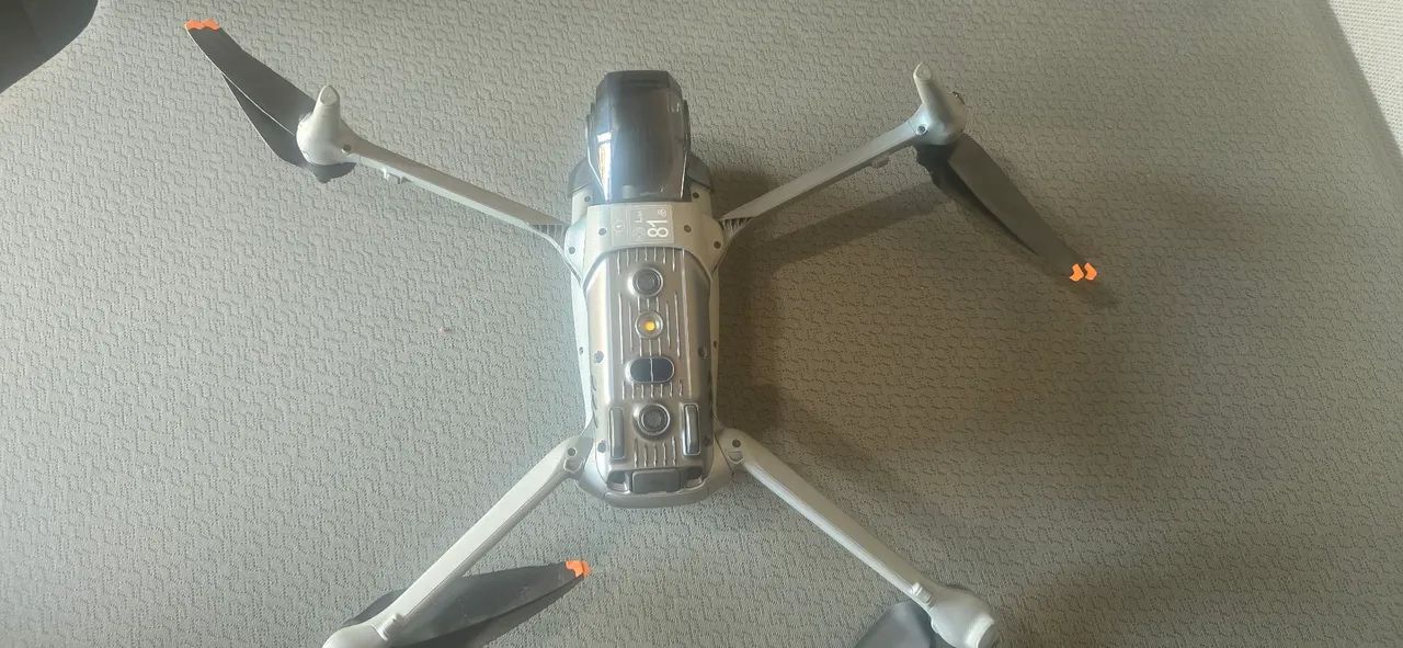 Drone DJI Air 3 - Foto 2