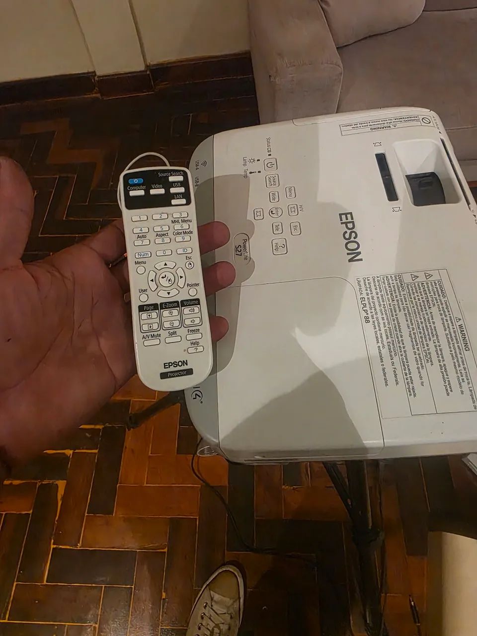 Projetor epson S27 - Foto 4