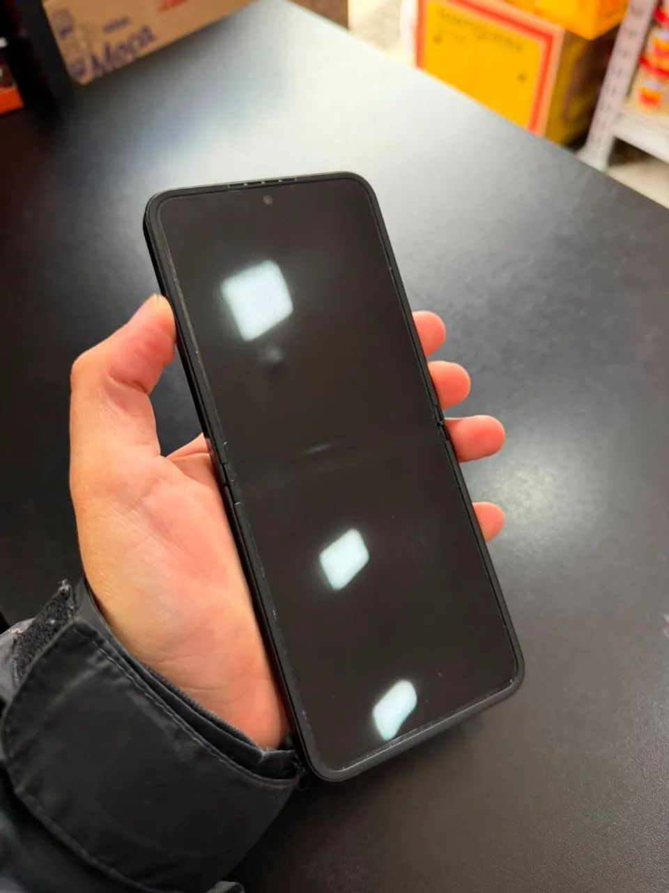 Samsung flip7ze Apenas 7 meses de uso - Foto 4
