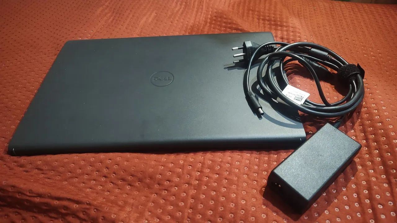 Windowsノート本体 Dell Inspiron 15 3530 i7 1TB Office2024 Notebook Dell Inspiron 15 3530 - i7 / 16GB / 1TB SSD - Notebooks