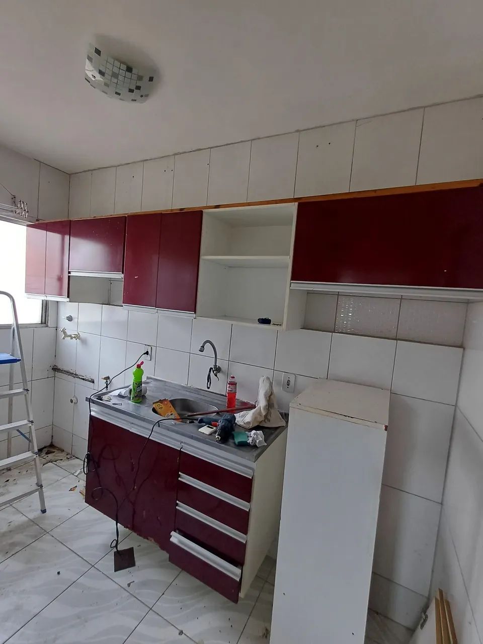 Serviço de fabricação e instalação de móveis