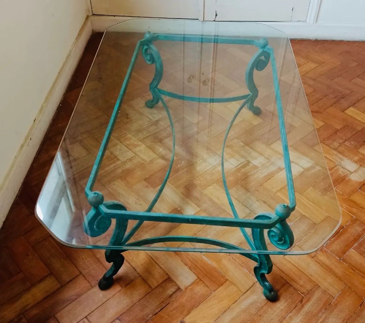 Mesa tampo de vidro bisotado em ótimo estado.  - Foto 5