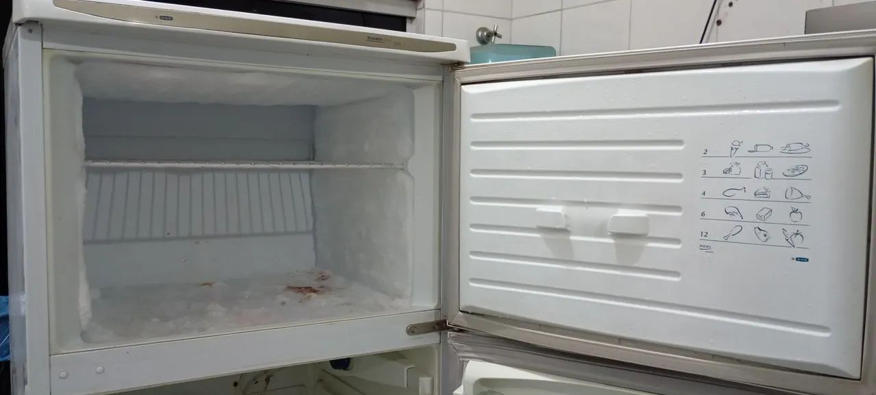 Geladeira 380 litros/ Dako - Foto 5