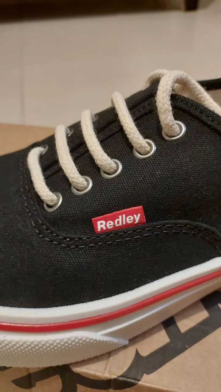Tênis Redley tamanho 41 - Foto 2