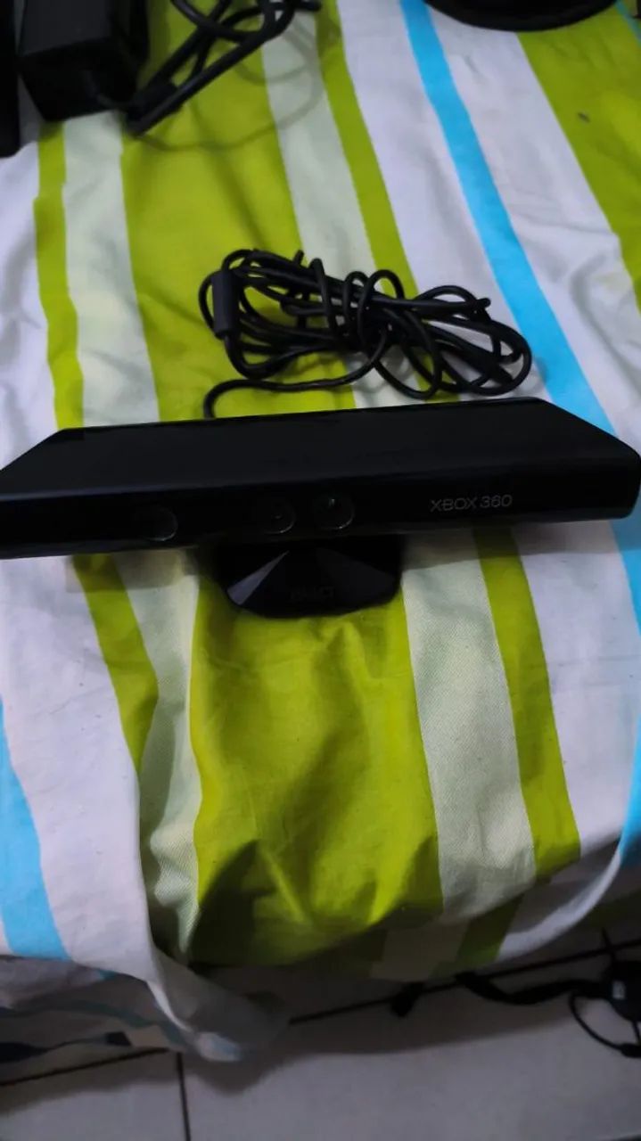 Xbox 360 Usado (FUNCIONANDO PERFEITAMENTE E ESTÁ 100% DESTRAVADO) - Foto 3