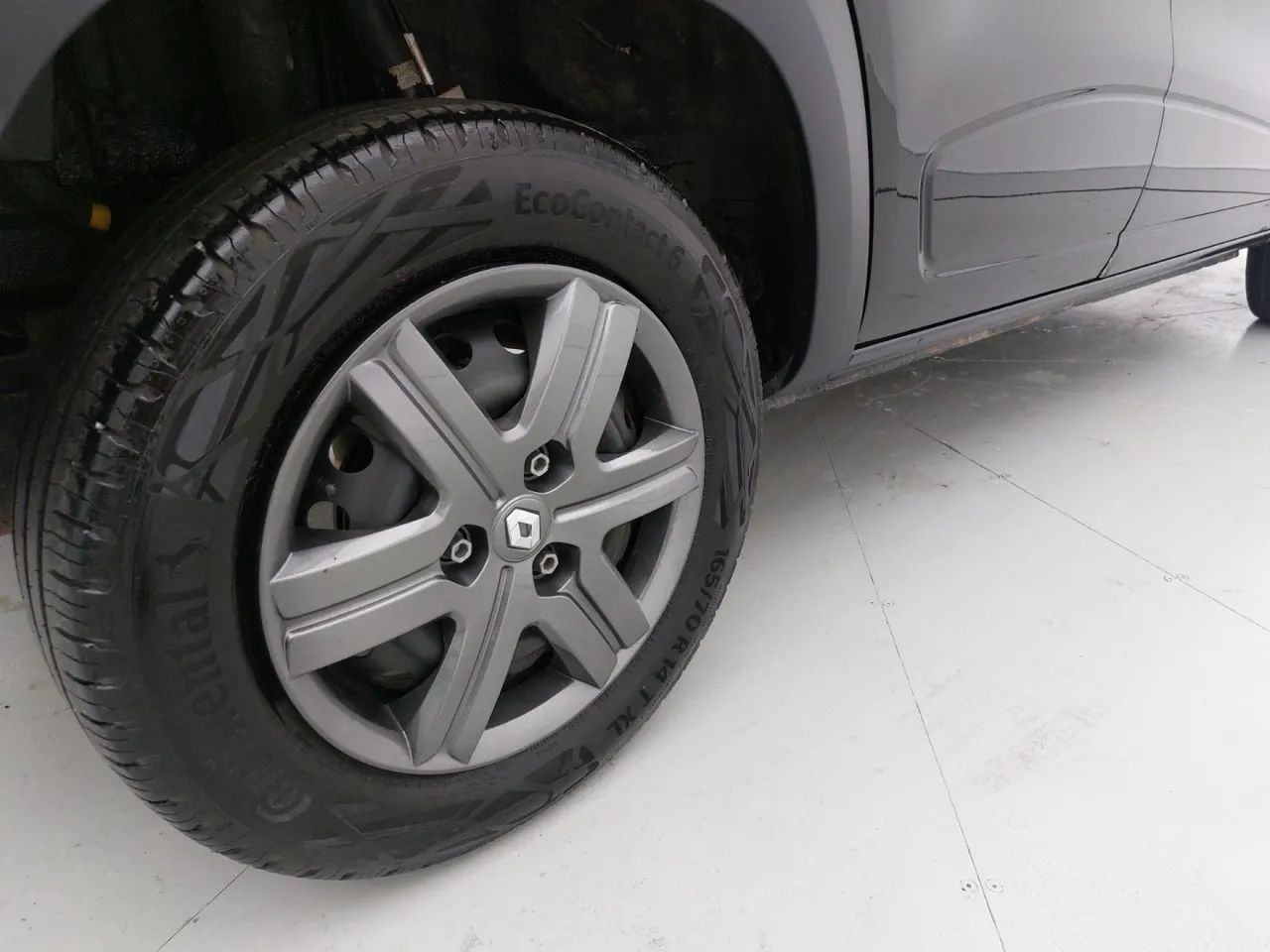 Renault Kwid 1.0 Zen, foto 14 de 18