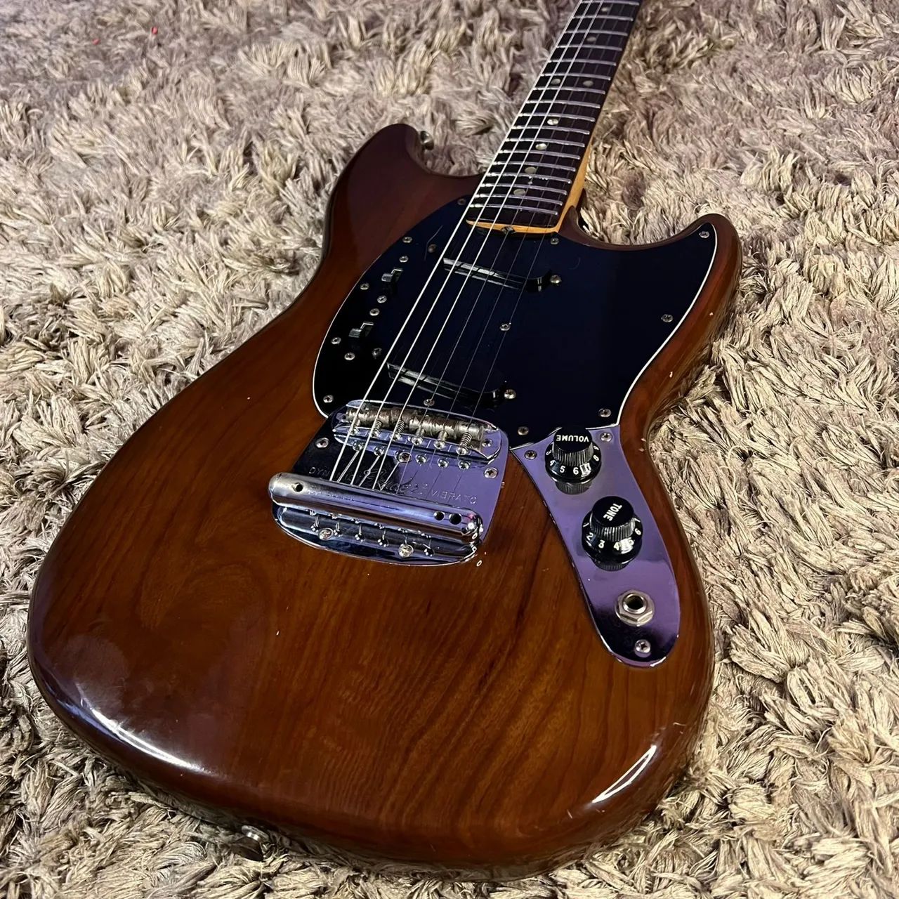 Fender Mustang 1978 - Instrumentos musicais - Caminho das Árvores