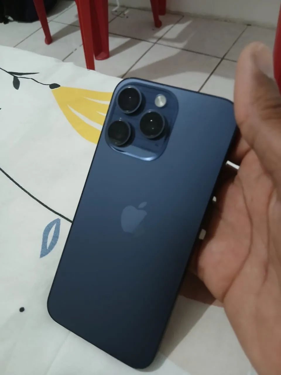 Vende-se iPhone 15 pro max