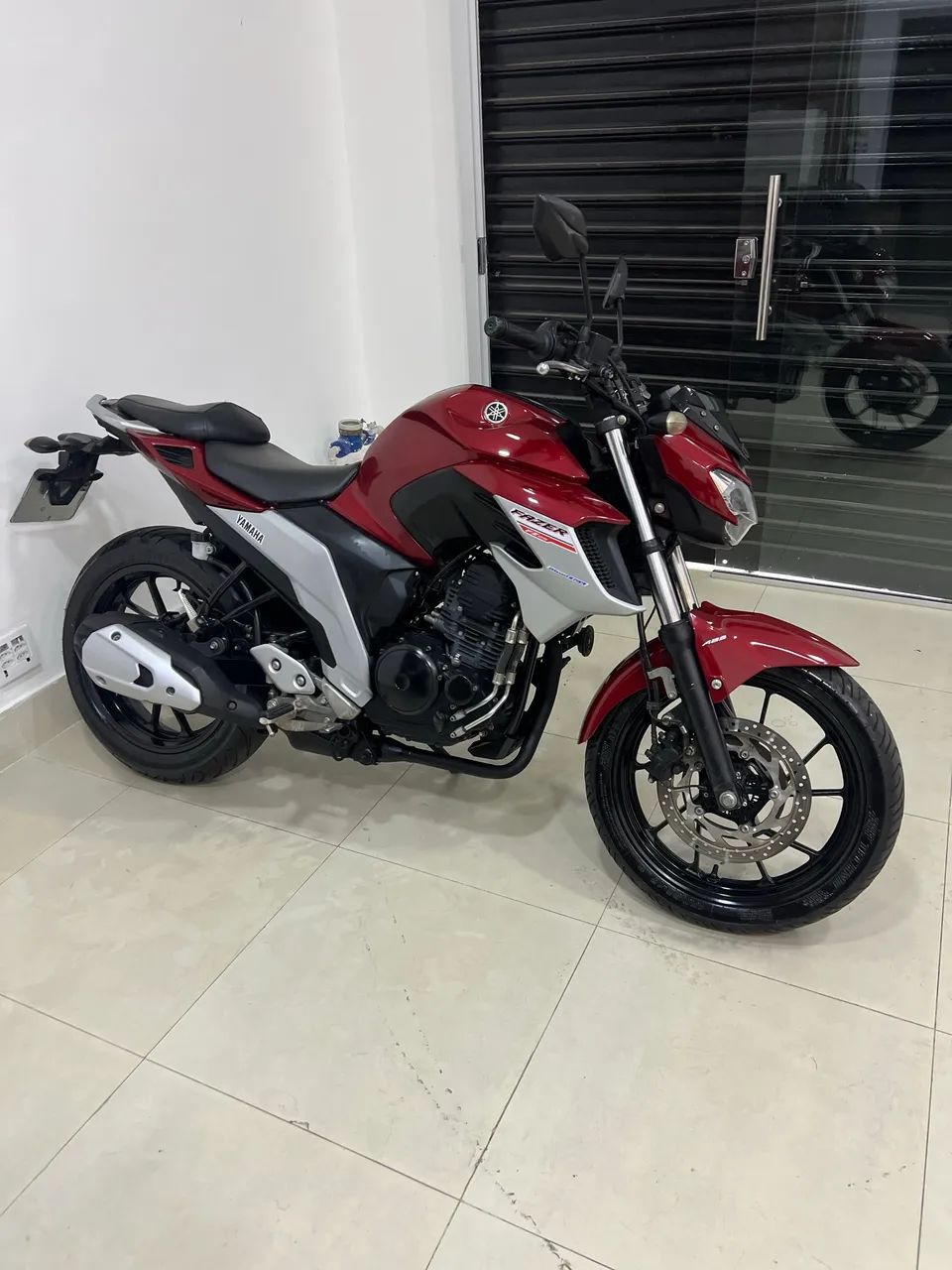 Fazer 250 abs 