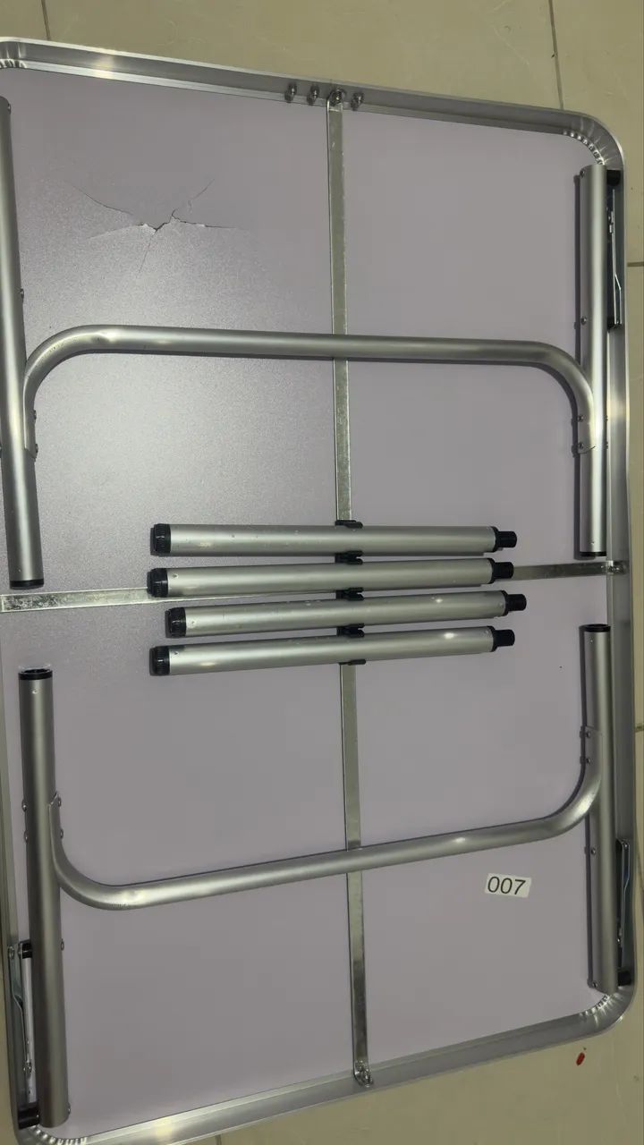 Mesa vira maleta com alça portátil - Foto 3