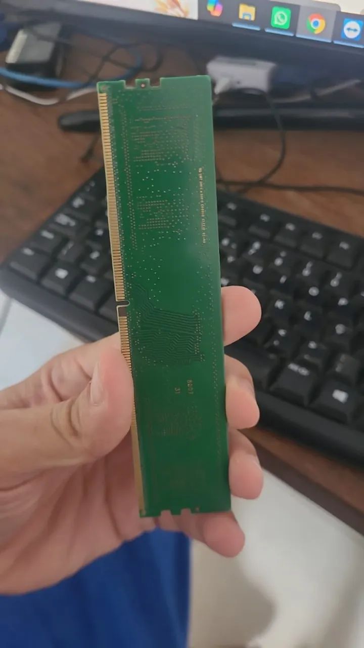 Memória ddr4 8gb 3200 desktop - Foto 3